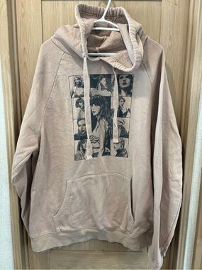 Taylor Swift Eras Tour Sweatshirt Hoodie Size XL Taupe